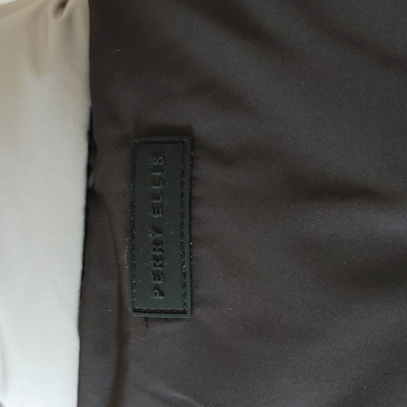 Perry Ellis Vest - Picture 3 of 7